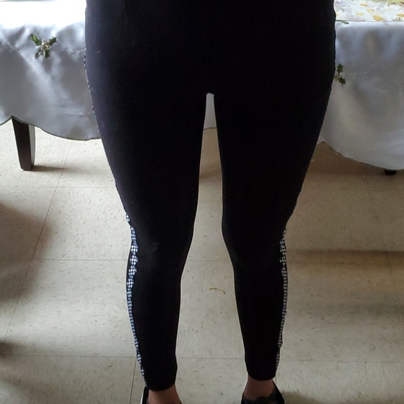 Leggings - Picture 3 of 11